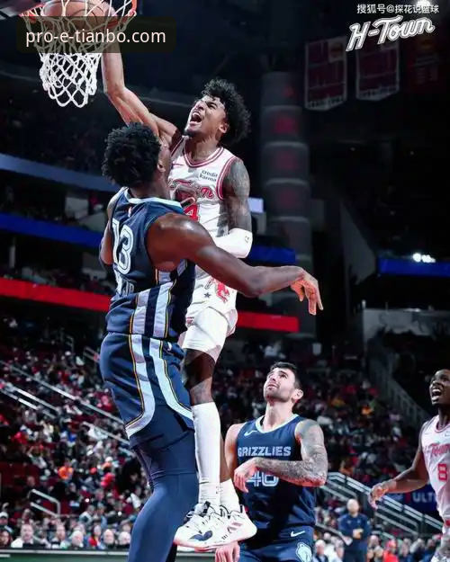 如何在天博官网网页专业平台深度复盘火箭大胜尼克斯：一场数据驱动的比赛分析教程